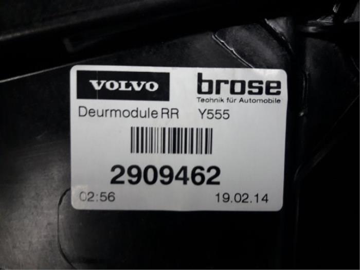Mechanizm szyby prawej tylnej wersja 4-drzwiowa z Volvo V40 (MV) 1.6 T3 GTDi 16V 2014