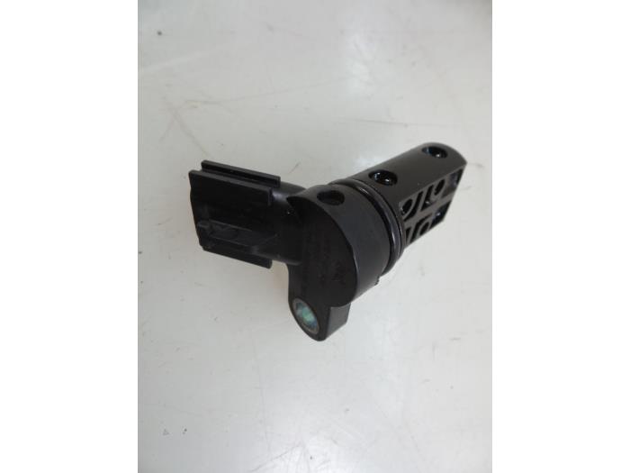 Begagnade Vevaxelsensor Nissan Note (E11) 1.4 16V Pris € 15,00 Marginaltabell erbjuds av Autobedrijf Broekhuis B.V.