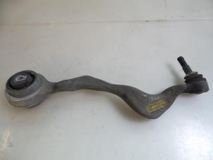 Used Front wishbone, right BMW 3 serie (E90) 325i 24V Price € 30,00 Margin scheme offered by Autobedrijf Broekhuis B.V.