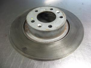 Used Rear brake disc Citroen Jumpy (G9) 1.6 HDI 16V Price € 30,25 Inclusive VAT offered by Autobedrijf Broekhuis B.V.