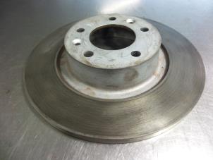 Used Rear brake disc Citroen Jumpy (G9) 1.6 HDI 16V Price € 30,25 Inclusive VAT offered by Autobedrijf Broekhuis B.V.