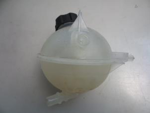 Used Expansion vessel Citroen Jumpy (G9) 1.6 HDI 16V Price € 18,15 Inclusive VAT offered by Autobedrijf Broekhuis B.V.