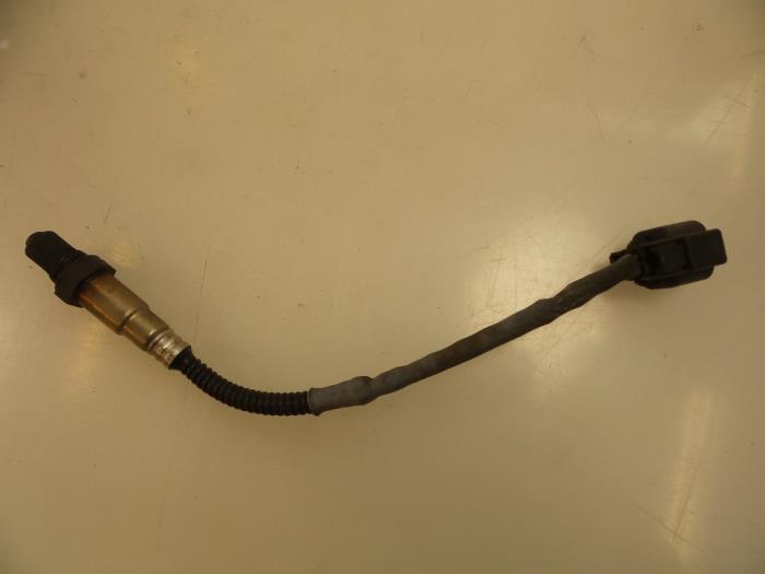 Usados Sonda Lambda Hyundai Tucson (JM) 2.0 16V CVVT 4x2 Precio € 15,00 Norma de margen ofrecido por Autobedrijf Broekhuis B.V.