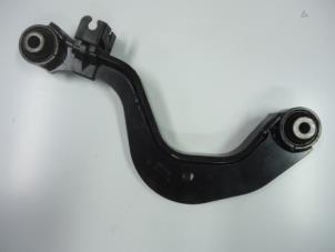 Used Rear wishbone, left Skoda Superb Combi (3TAC/TAF) 2.0 TDI 16V Price € 15,00 Margin scheme offered by Autobedrijf Broekhuis B.V.