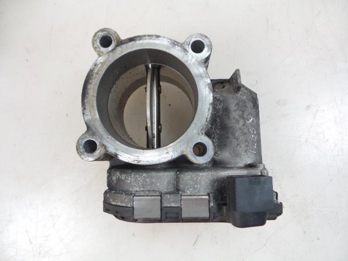 Usagé Boitier papillon Mercedes ML II (164/4JG) 3.0 ML-320 CDI 4-Matic V6 24V Prix € 40,00 Règlement à la marge proposé par Autobedrijf Broekhuis B.V.