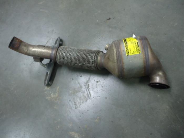 2006 volkswagen passat catalytic converter