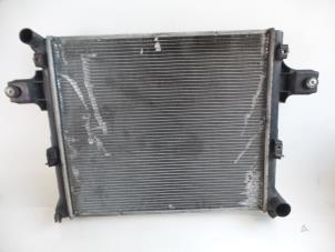Used Radiator Jeep Grand Cherokee (WH/WK) 3.0 CRD V6 24V Price € 40,00 Margin scheme offered by Autobedrijf Broekhuis B.V.