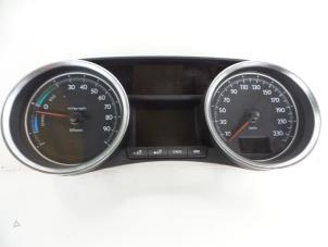 Used Odometer KM Peugeot 508 (8D) 2.0 Hybrid4 16V Price € 175,00 Margin scheme offered by Autobedrijf Broekhuis B.V.