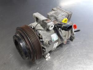 Used Air conditioning pump Hyundai iX35 (LM) 2.0 CRDi 16V 4x4 Price € 100,00 Margin scheme offered by Autobedrijf Broekhuis B.V.
