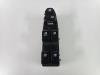 SsangYong Rexton 2.3 16V RX 230 Electric window switch
