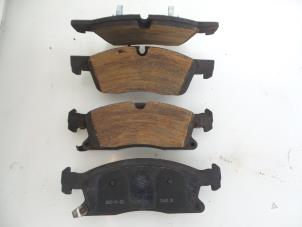 Used Front brake pad Jeep Grand Cherokee (WK/WK2) 3.0 CRD V6 24V Price € 50,00 Margin scheme offered by Autobedrijf Broekhuis B.V.