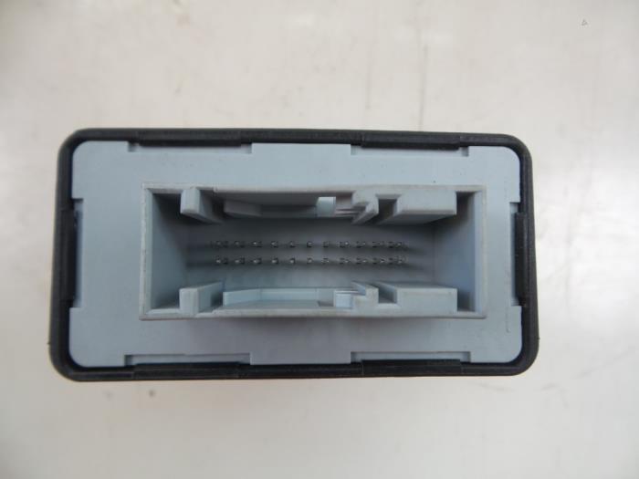 Steuergerät Beleuchtung van een Audi A3 Sportback (8PA) 1.8 TFSI 16V 2008