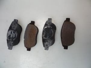 Used Front brake pad Peugeot 307 (3A/C/D) 1.6 16V Price € 15,00 Margin scheme offered by Autobedrijf Broekhuis B.V.
