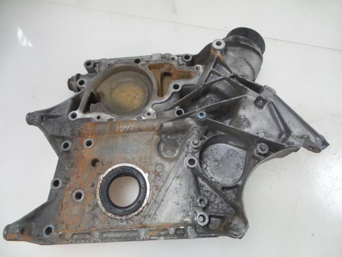 Usagé Couvercle de distribution Mercedes Vito (639.6) 2.2 111 CDI 16V Prix € 70,00 Règlement à la marge proposé par Autobedrijf Broekhuis B.V.