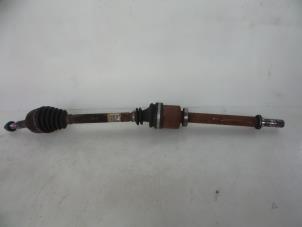 Used Front drive shaft, right Renault Megane II Grandtour (KM) 1.5 dCi 105 FAP Price € 25,00 Margin scheme offered by Autobedrijf Broekhuis B.V.