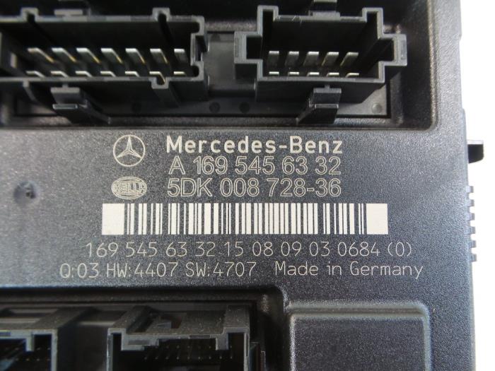 Módulo (varios) de un Mercedes-Benz B (W245,242) 2.0 B-180 CDI 16V 2008