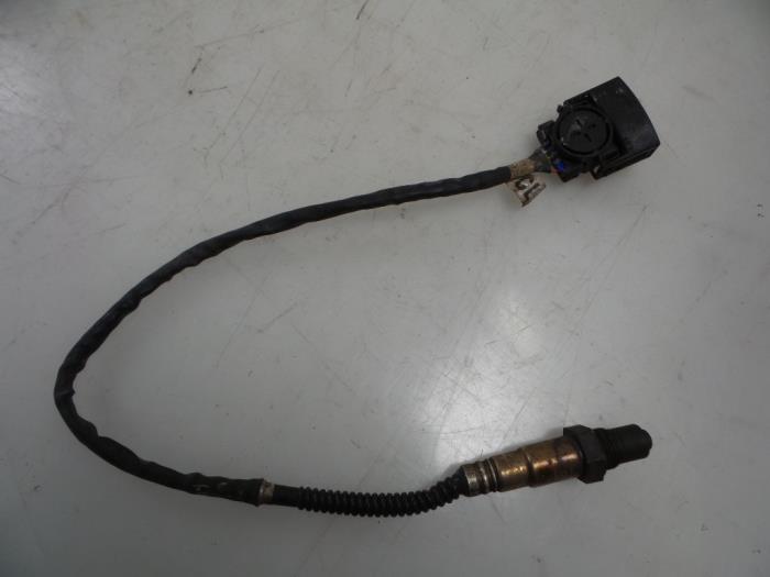 Usados Sonda Lambda Opel Zafira (M75) 2.2 16V Direct Ecotec Precio € 40,00 Norma de margen ofrecido por Autobedrijf Broekhuis B.V.