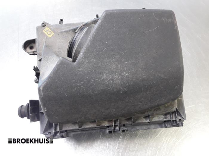 Gebrauchte Luftfiltergehäuse Opel Vectra C Caravan 1.8 16V Preis € 25,00 Margenregelung angeboten von Autobedrijf Broekhuis B.V.
