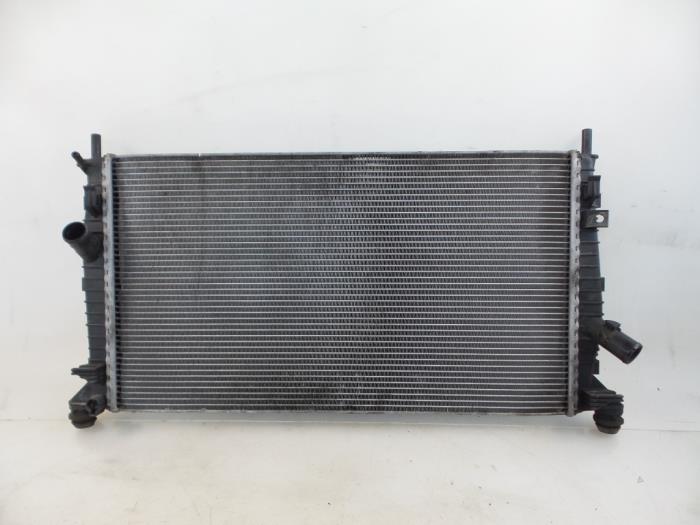 Usagé Radiateur Ford C-Max (DM2) 1.8 TDCi 16V Prix € 40,00 Règlement à la marge proposé par Autobedrijf Broekhuis B.V.