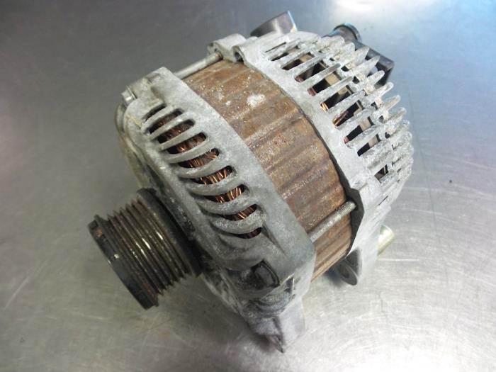 Begagnade Dynamo Citroen C5 II Berline (RC) 2.0 HDiF 16V Pris € 35,00 Marginaltabell erbjuds av Autobedrijf Broekhuis B.V.