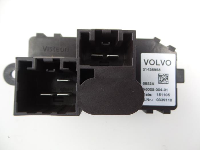 Résistance chauffage d'un Volvo V40 (MV) 2.0 D2 16V 2015