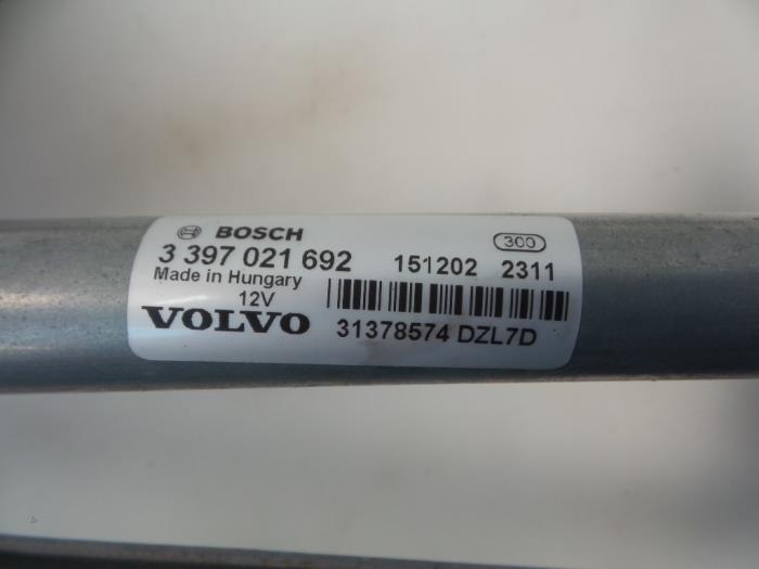 Wiper motor + mechanism Volvo V40 2.0 D2 16V - 31378574 BOSCH