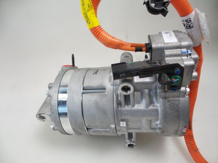 Used Tesla Model S Air Conditioning Pump 102839800f Autobedrijf Air Conditioning Pump From A Tesla Model S Used