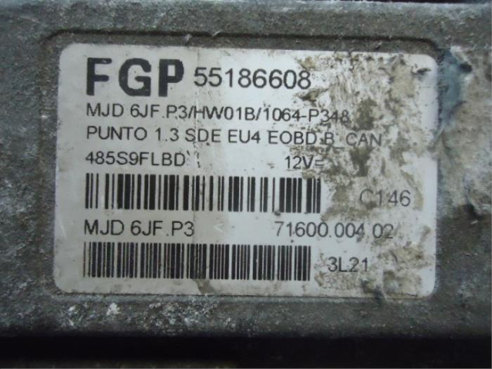 Ordenadores de inyección de un Fiat Doblo (223A/119) 1.3 JTD 16V Multijet 2004