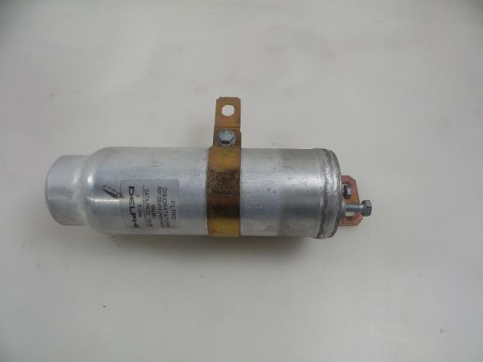 Usagé Déshydrateur clim Ferrari F430 Spider 4.3 V8 32V Prix € 10,00 Règlement à la marge proposé par Autobedrijf Broekhuis B.V.