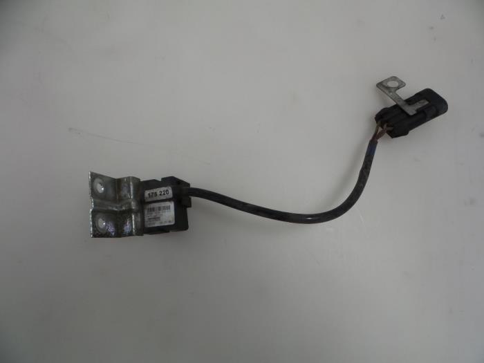 Begagnade Sensor (övriga) Ferrari F430 Spider 4.3 V8 32V Pris € 65,00 Marginaltabell erbjuds av Autobedrijf Broekhuis B.V.