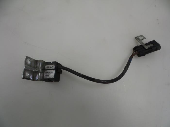 Begagnade Sensor (övriga) Ferrari F430 Spider 4.3 V8 32V Pris € 65,00 Marginaltabell erbjuds av Autobedrijf Broekhuis B.V.