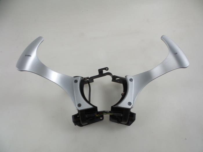 Usagé Kit manettes de commande Ferrari F430 Spider 4.3 V8 32V Prix € 550,00 Règlement à la marge proposé par Autobedrijf Broekhuis B.V.
