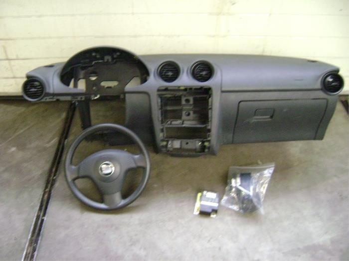Airbag set + dashboard from a Seat Cordoba (6L2) 1.4 16V 2004