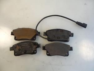 Used Rear brake pad Ford Transit 2.2 TDCi 16V Price € 24,20 Inclusive VAT offered by Autobedrijf Broekhuis B.V.