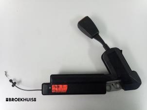 Used Seatbelt tensioner, right BMW 3 serie (E36/4) 318i Price € 20,00 Margin scheme offered by Autobedrijf Broekhuis B.V.