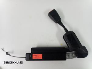 Used Seatbelt tensioner, right BMW 3 serie (E36/4) 316i Price € 20,00 Margin scheme offered by Autobedrijf Broekhuis B.V.