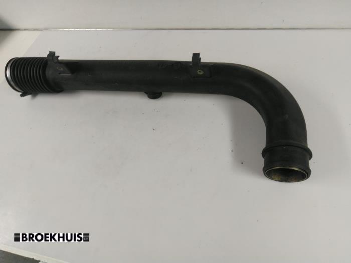 Gebrauchte Intercooler Rohr Mercedes V (638.2) V-220 2.2 CDI 16V Preis € 24,20 Mit Mehrwertsteuer angeboten von Autobedrijf Broekhuis B.V.