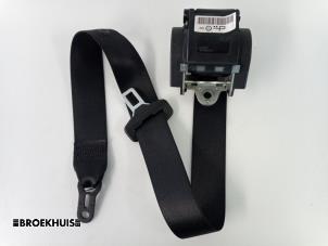 Used Rear seatbelt, right BMW 3 serie Touring (E91) 318i 16V Price € 15,00 Margin scheme offered by Autobedrijf Broekhuis B.V.