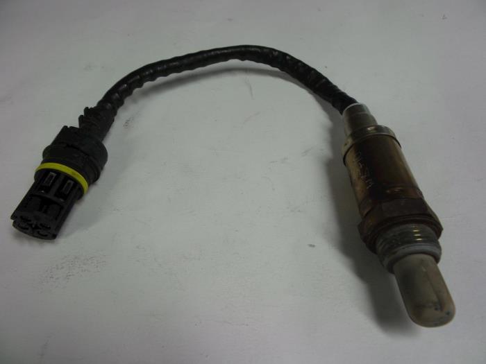 Used Lambda probe BMW 5 serie (E39) 520i 24V Price € 10,00 Margin scheme offered by Autobedrijf Broekhuis B.V.