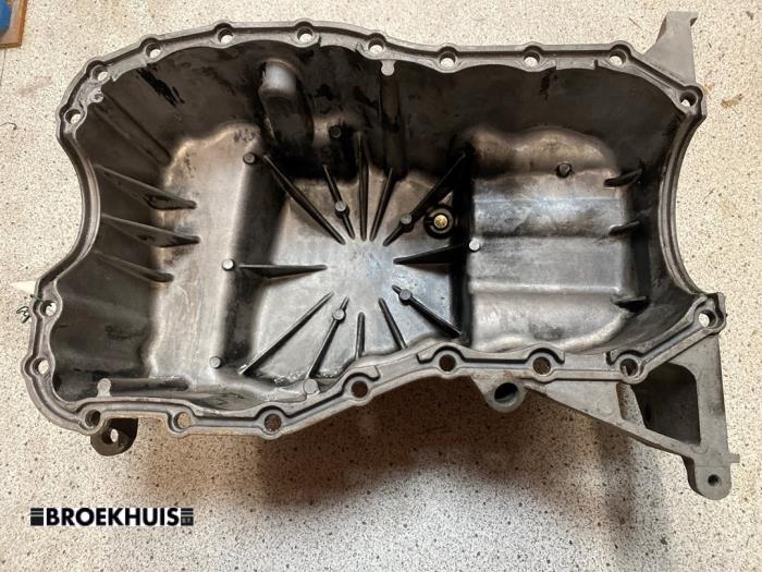 Gebrauchte Ölwanne Renault Kangoo (KC) 1.5 dCi 80 Preis € 35,00 Margenregelung angeboten von Autobedrijf Broekhuis B.V.