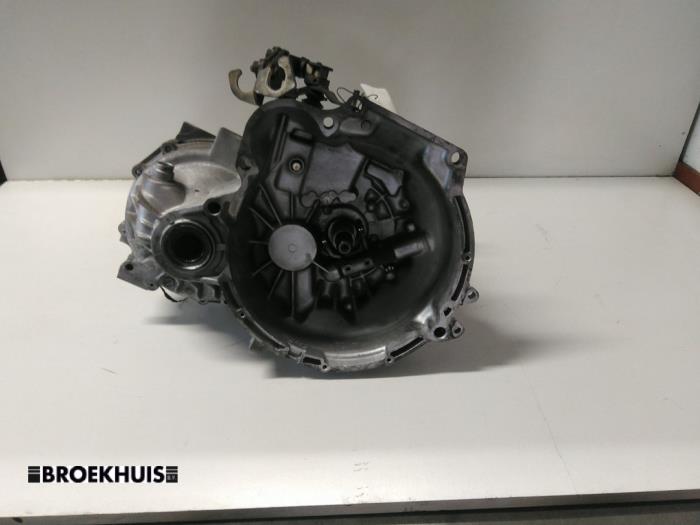 Gebrauchte Getriebe Hyundai Accent II/Excel II/Pony 1.3i 12V Hatchback Preis auf Anfrage angeboten von Autobedrijf Broekhuis B.V.