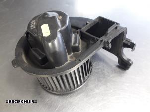 Used Heating and ventilation fan motor Renault Clio II (BB/CB) 1.2 Price € 15,00 Margin scheme offered by Autobedrijf Broekhuis B.V.
