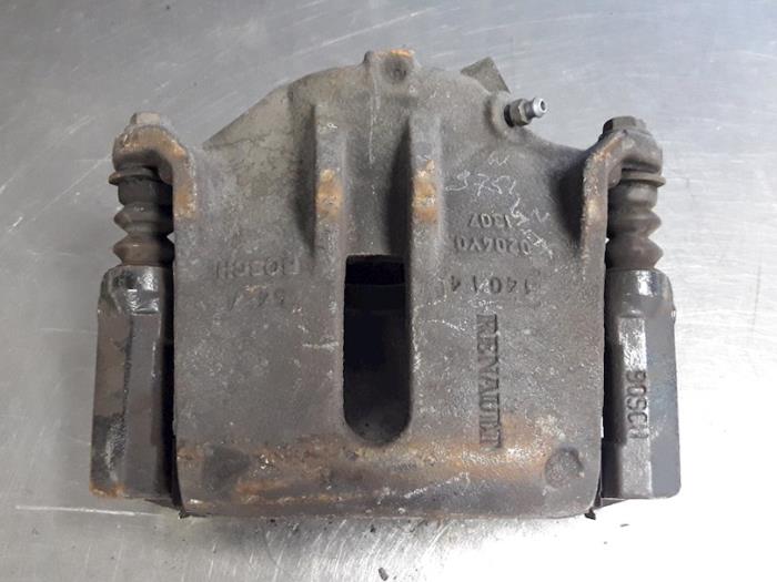 Gebrauchte Bremszange links vorne Renault Megane II (BM/CM) 1.6 16V Preis € 15,00 Margenregelung angeboten von Autobedrijf Broekhuis B.V.