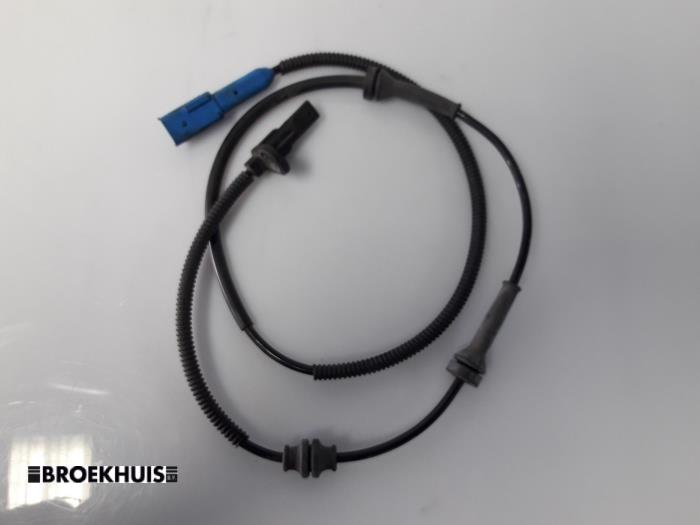Gebrauchte ABS Sensor Peugeot 207/207+ (WA/WC/WM) 1.4 16V Preis € 15,00 Margenregelung angeboten von Autobedrijf Broekhuis B.V.