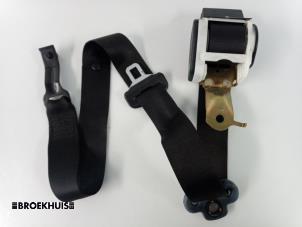 Used Front seatbelt, right BMW 3 serie (E36/4) 316i Price € 15,00 Margin scheme offered by Autobedrijf Broekhuis B.V.