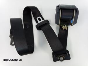 Used Front seatbelt, right BMW 3 serie (E46/4) 320d 16V Price € 15,00 Margin scheme offered by Autobedrijf Broekhuis B.V.