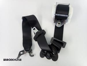 Used Front seatbelt, right BMW 3 serie Touring (E91) 318i 16V Price € 15,00 Margin scheme offered by Autobedrijf Broekhuis B.V.