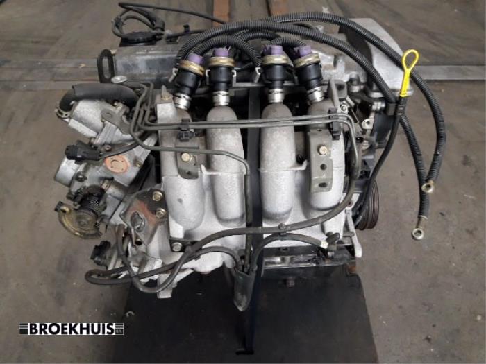 Motor van een Mazda 626 (GE14/74/84) 1.8i LX,GLX 16V 1996