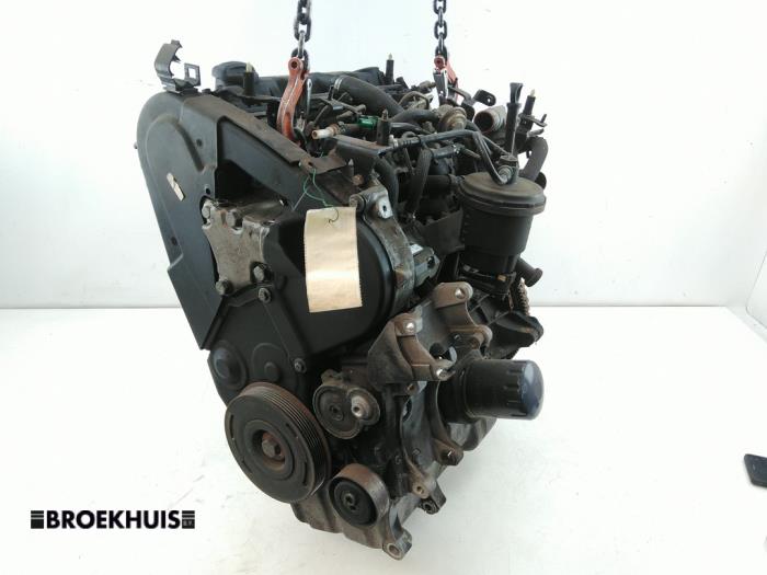 Engine from a Peugeot 406 (8B) 2.0 HDi 90 1999