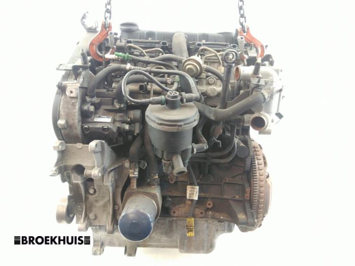 Engine from a Peugeot 406 (8B) 2.0 HDi 90 1999